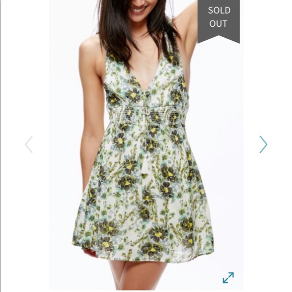 Free People Dresses & Skirts - NEW Free People Green Boho Floral Halter Dress
